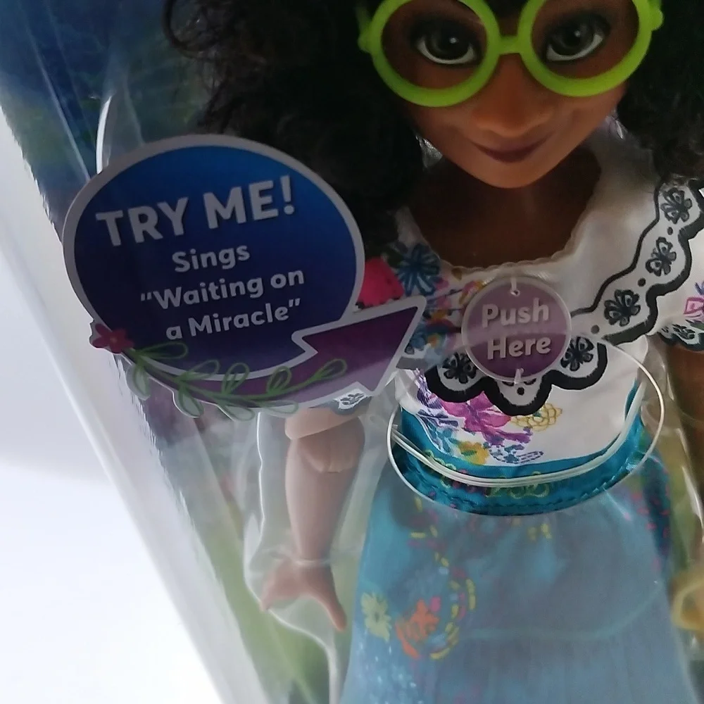 Disney Encanto Singing Mirabel Madrigal With Candle, 11-Inch Doll SEALED